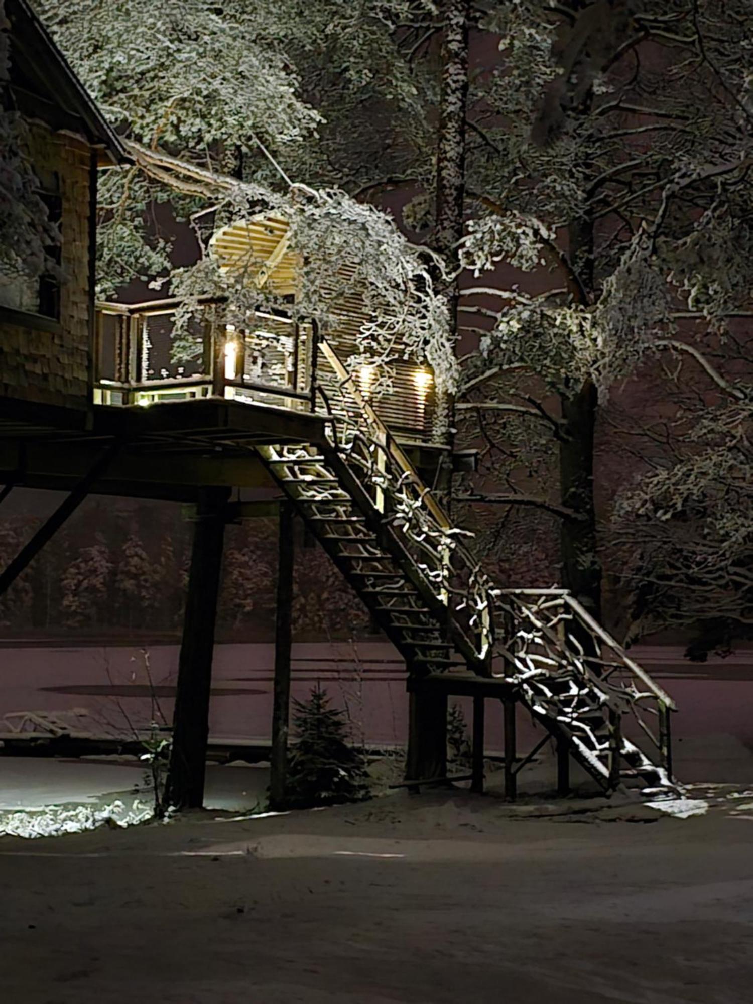 Villa Treehouse Ciekurs Dukuri Esterno foto